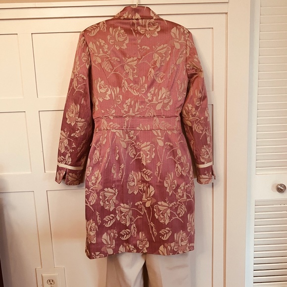 Bisou Bisou Floral dress / trench coat, pink and tan, tapestry, Size 8. - Picture 3 of 7
